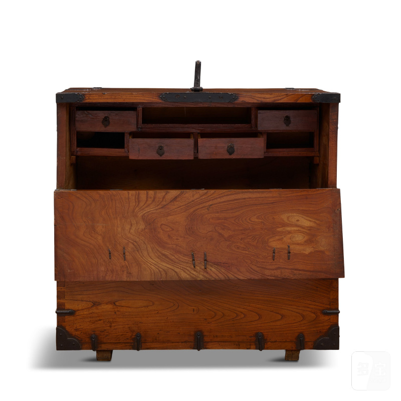 A KOREAN WROUGHT-IRON MOUNTED DROP-FRONT HARDWOOD CHEST - 图2